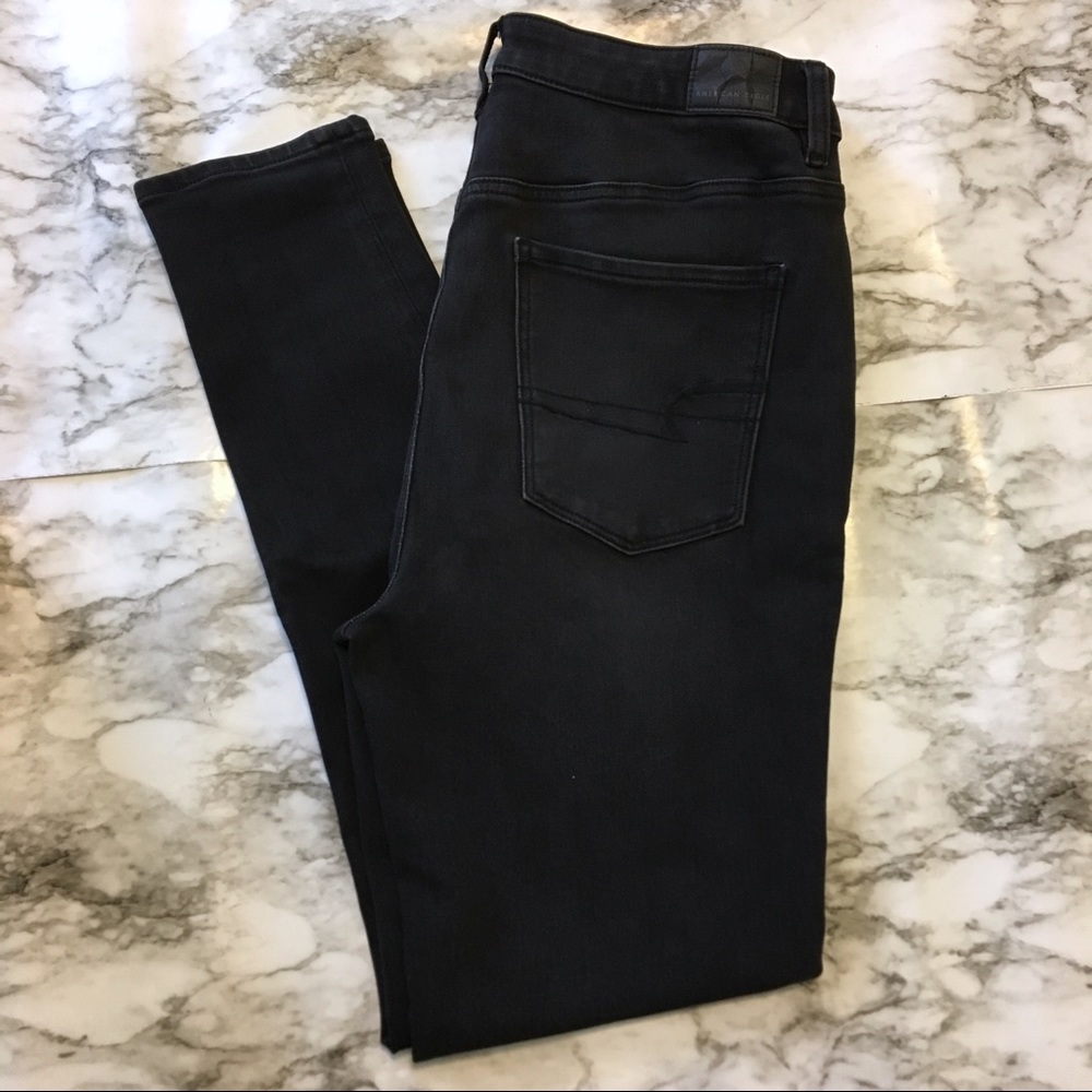 14L Black American Eagle High Waisted Jeggings